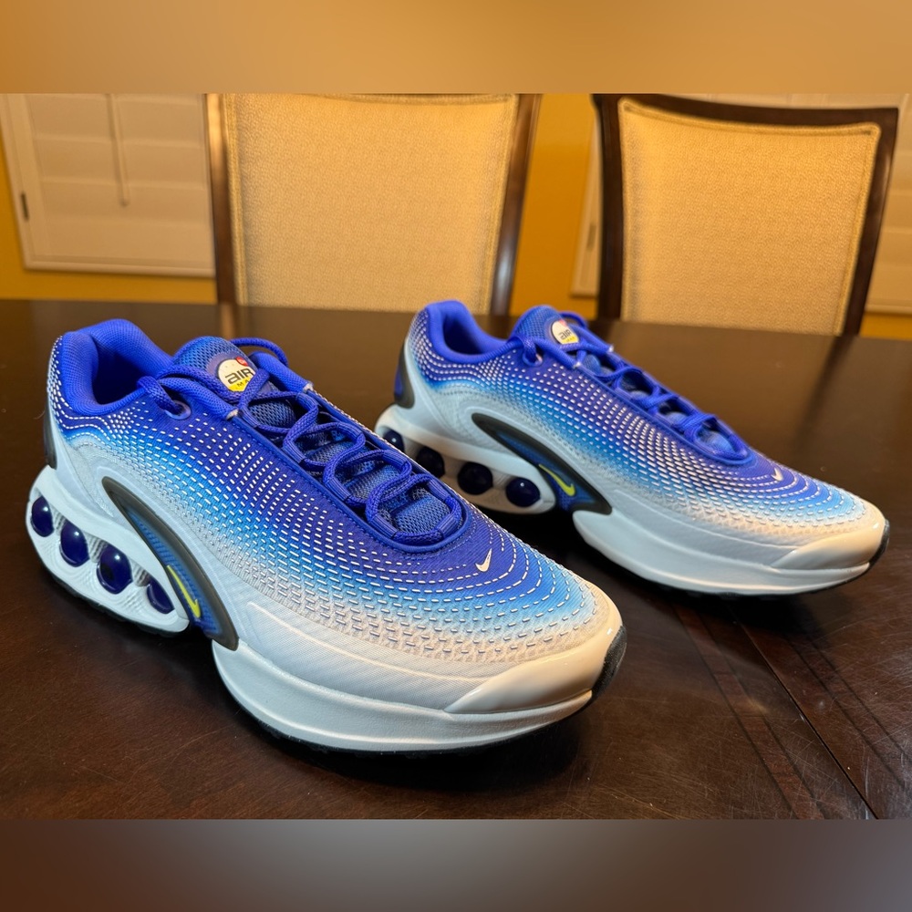 New Nike Air Max DN Blue White Sneaker Shoes Size US 10 - Picture 1 of 15